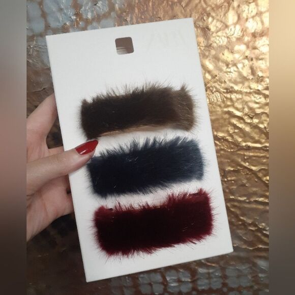 Zara Nwt Limited Edition Faux Fur Cuff Bracelets - Picture 3 of 11